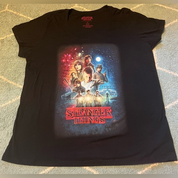 Unisex Stranger Things Tee | Black & Colorful Design | Size 4 Plus​ - Picture 1 of 5